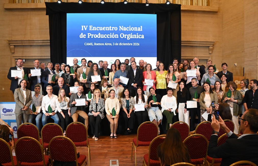 Premian al mejor biofertilizante y al mejor biopesticida en Argentina